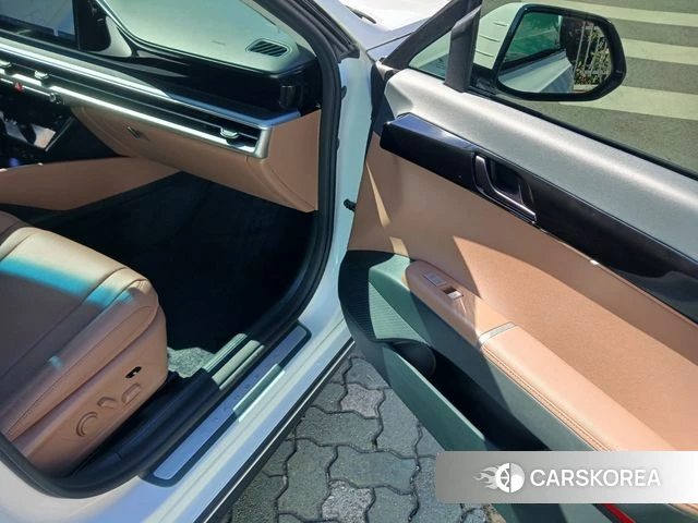 Hyundai Grandeur (GN7) id 4984974 из Кореи 8