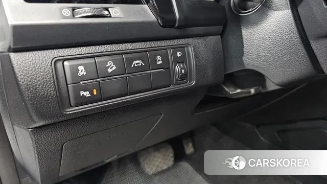 Ssangyong The New Rexton Sports Cannes id 3032064 из Кореи 8