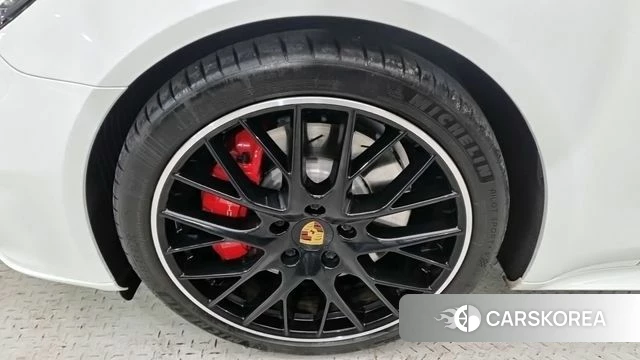 Porsche Panamera (971) id 3834058 из Кореи 8