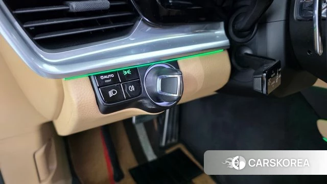 Porsche Panamera (971) id 4923924 из Кореи 8