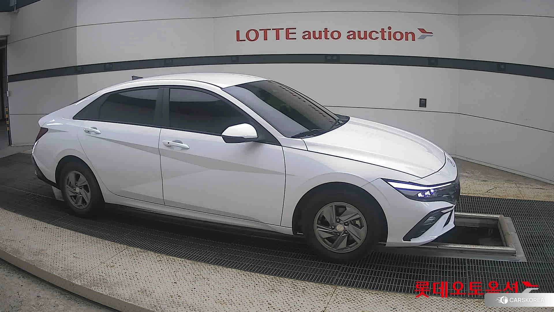 Hyundai Avante id 4984595 из Кореи 8