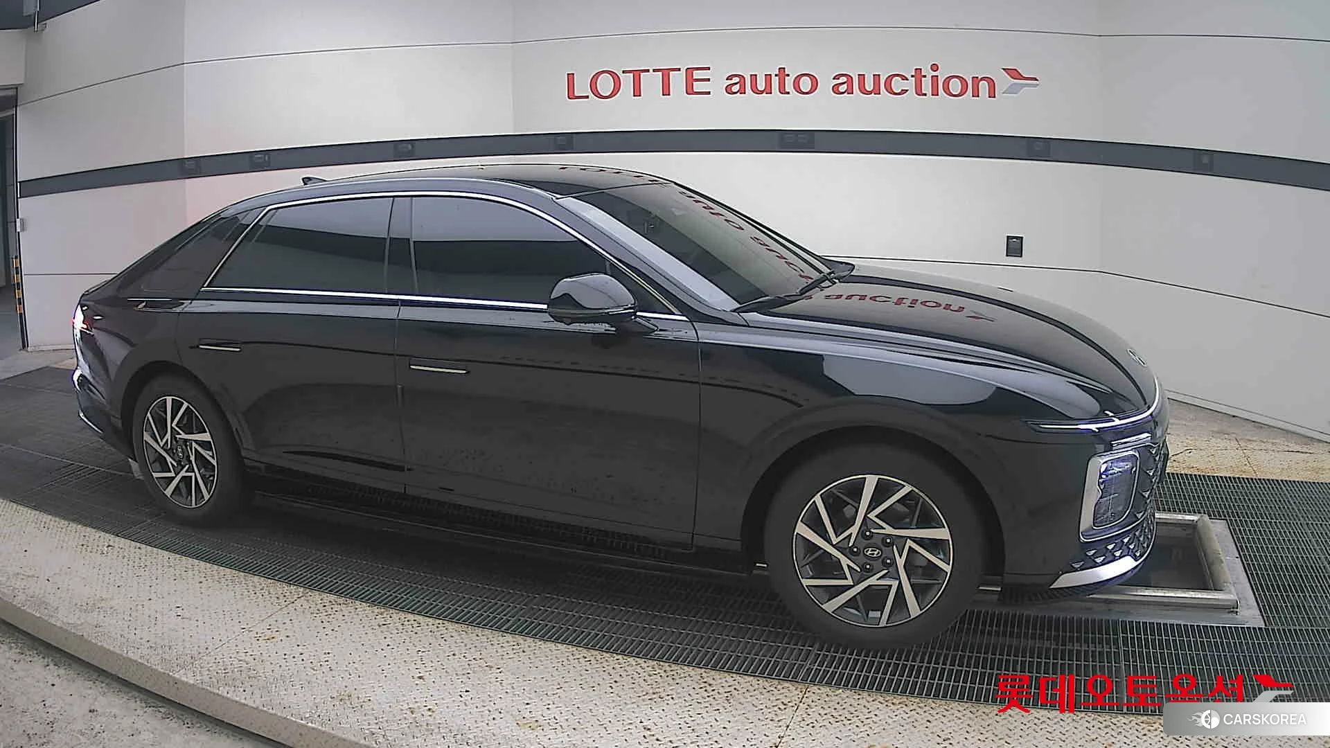 Hyundai Grandeur Hybrid id 4984617 из Кореи 8