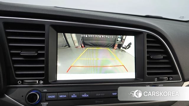 Hyundai Avante AD id 5042090 из Кореи 8