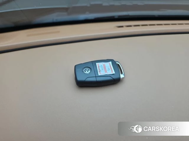 Ssangyong Torres id 4976055 из Кореи 8