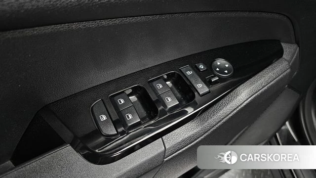 Kia Sportage 5th Generation id 5017030 из Кореи 8