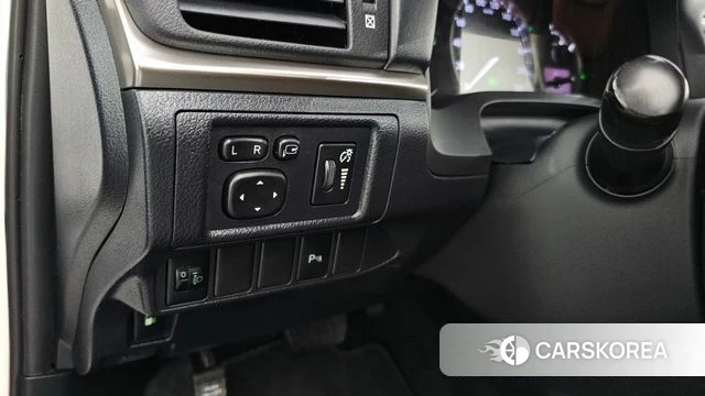 Lexus CT200h id 5018834 из Кореи 8