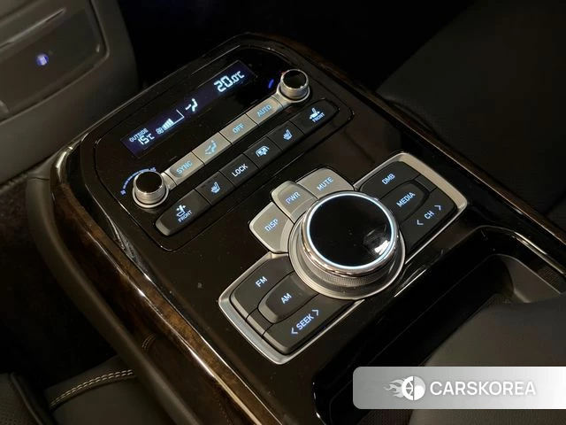 Genesis G90 id 5017657 из Кореи 8