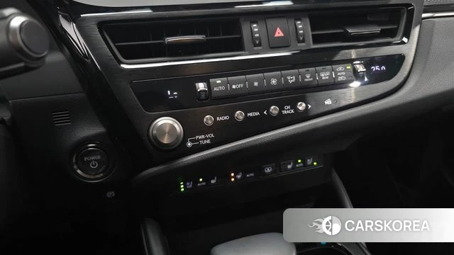 Lexus ES300h 7th generation id 5033014 из Кореи 8