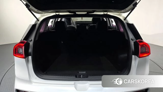 Kia Niro EV id 4998446 из Кореи 8
