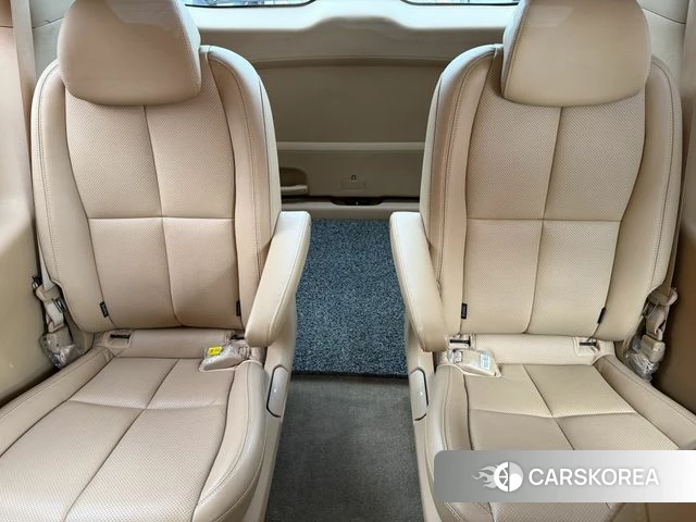 Kia The New Carnival id 5035885 из Кореи 8
