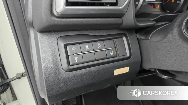Ssangyong The New Tivoli id 5016075 из Кореи 8