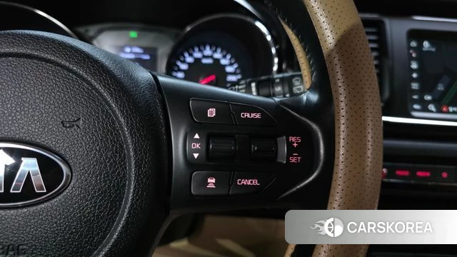Kia The New Carnival id 4988272 из Кореи 8
