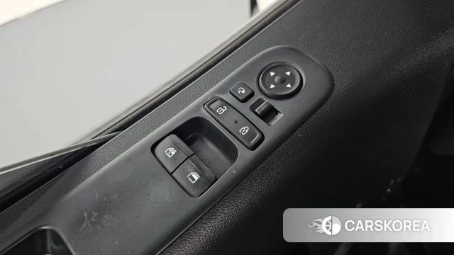 Hyundai Staria id 4793780 из Кореи 8