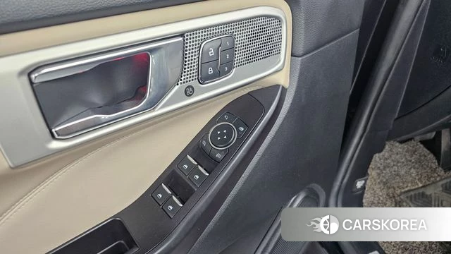Ford Explorer 6th Generation id 3936398 из Кореи 8