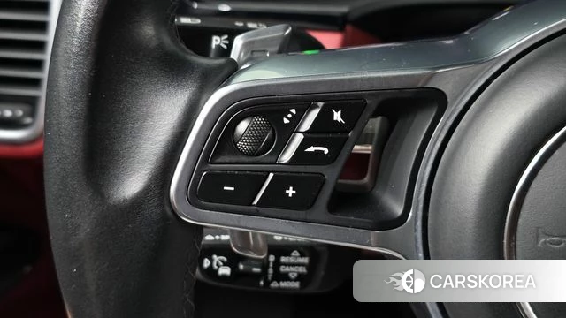 Porsche Cayenne (PO536) id 4702943 из Кореи 8