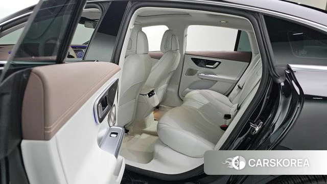 Mercedes-Benz EQE V295 id 4981169 из Кореи 9