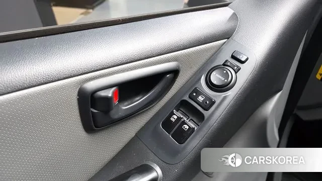 Hyundai The New Grand Starex id 3772994 из Кореи 9
