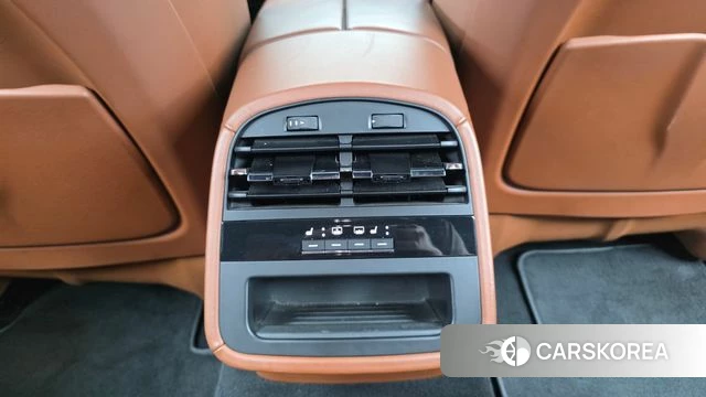 Maserati Quattroporte id 4978142 из Кореи 9
