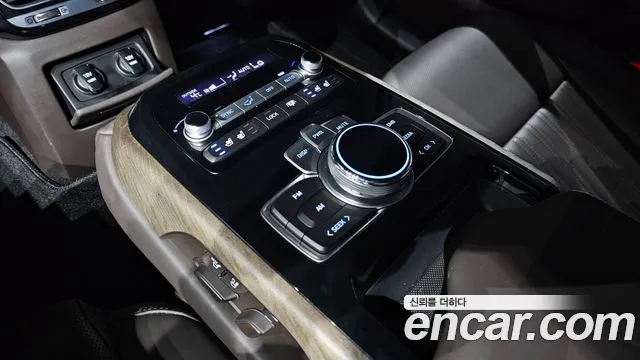 Genesis G90 id 2369169 из Кореи 9