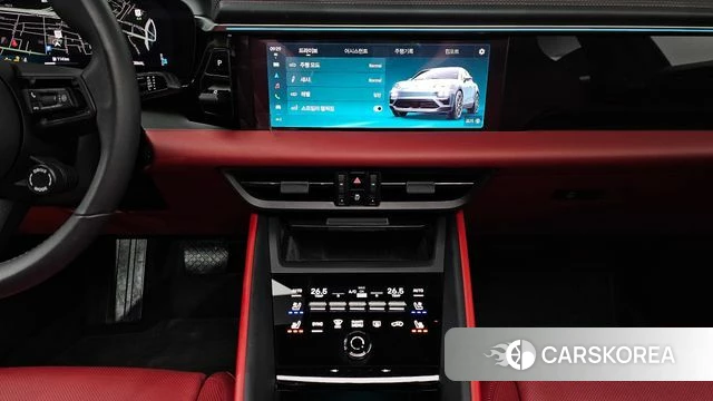 Porsche Makan EV id 3769632 из Кореи 9