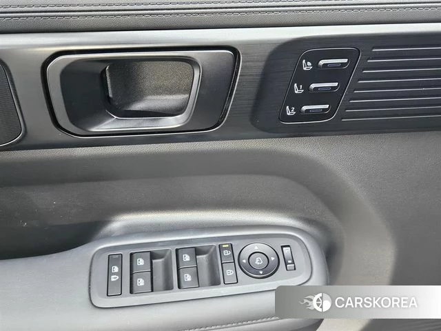 Hyundai Santa Fe (MX5) id 4706083 из Кореи 9