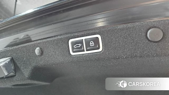 Hyundai Grandeur (GN7) id 4975861 из Кореи 9