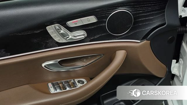 Mercedes-Benz E-Class W213 id 4952996 из Кореи 9