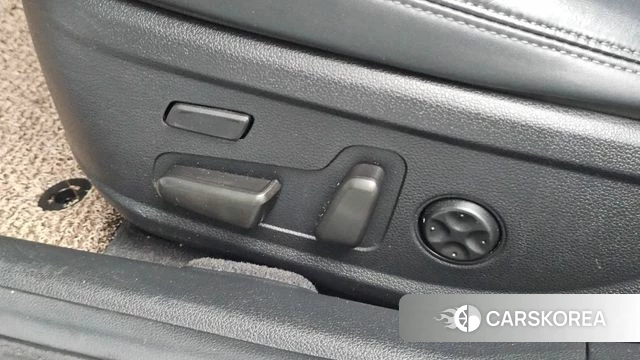 Hyundai The New Grandeur IG id 5028704 из Кореи 9