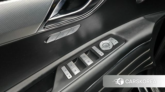 Genesis GV80 id 3965829 из Кореи 9