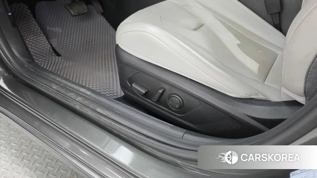 Hyundai Avante (CN7) id 4975941 из Кореи 9