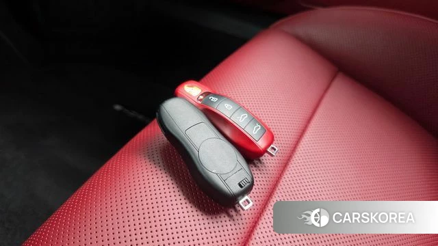 Porsche 718 Cayman id 4898230 из Кореи 9