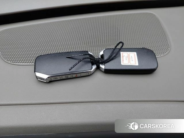 Kia Carnival 4th generation id 4748184 из Кореи 9