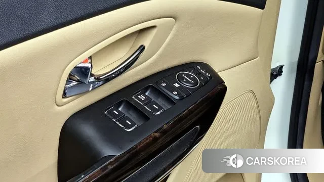Kia The New Carnival id 3599084 из Кореи 9