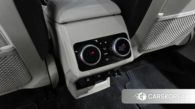 Jaguar I-PACE id 4993219 из Кореи 9