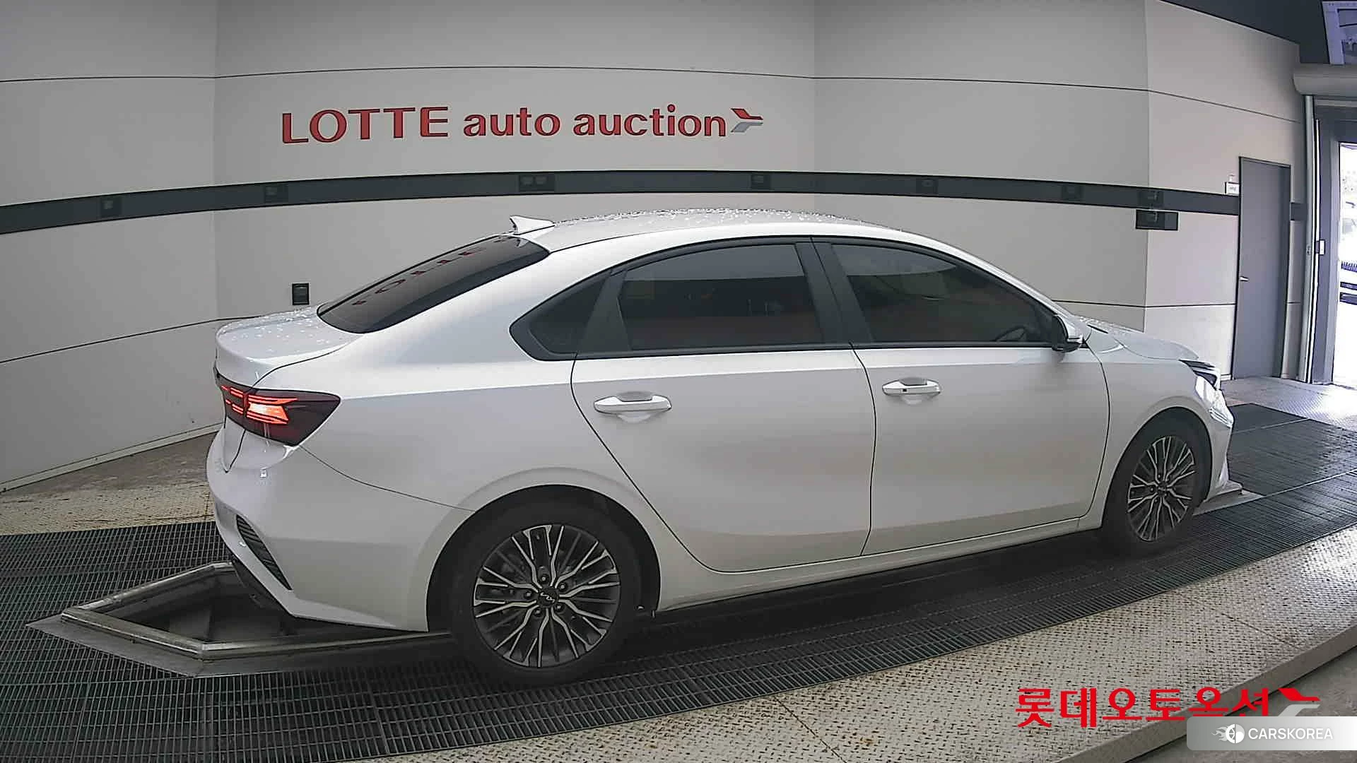 Kia K3 id 4984664 из Кореи 9
