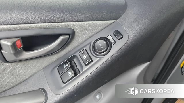 Hyundai The New Grand Starex id 4959440 из Кореи 9