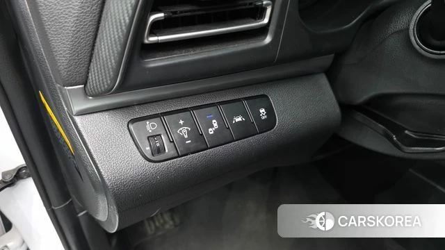 Hyundai The New Avante AD id 4765126 из Кореи 9