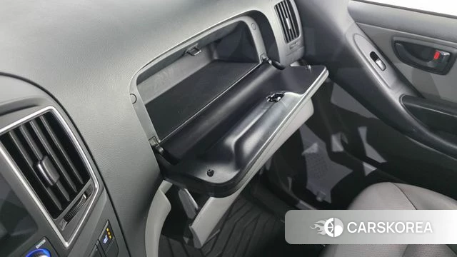 Hyundai The New Grand Starex id 4581315 из Кореи 9