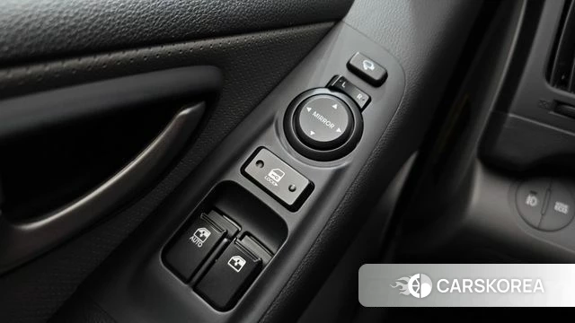 Hyundai The New Grand Starex id 4900822 из Кореи 9