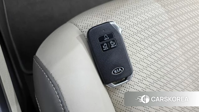 Kia Carnival 4th generation id 4966720 из Кореи 9
