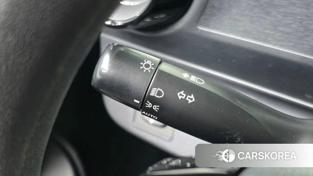 Toyota Prius C id 4918944 из Кореи 9