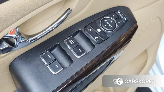 Kia The New Carnival id 5035779 из Кореи 9