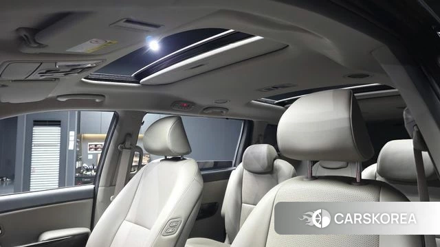 Kia The New Carnival id 4998659 из Кореи 9