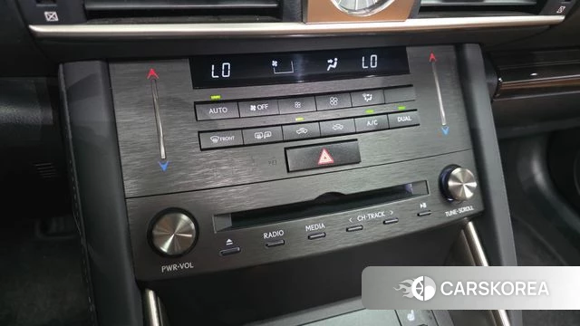 Lexus New IS300 id 4937280 из Кореи 9