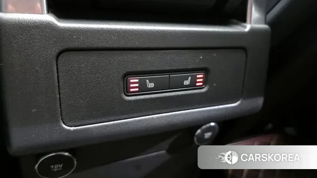 Land Rover Discovery 5 id 3692339 из Кореи 9