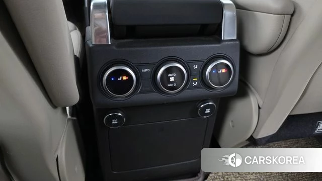 Land Rover Discovery 5 id 4998901 из Кореи 9