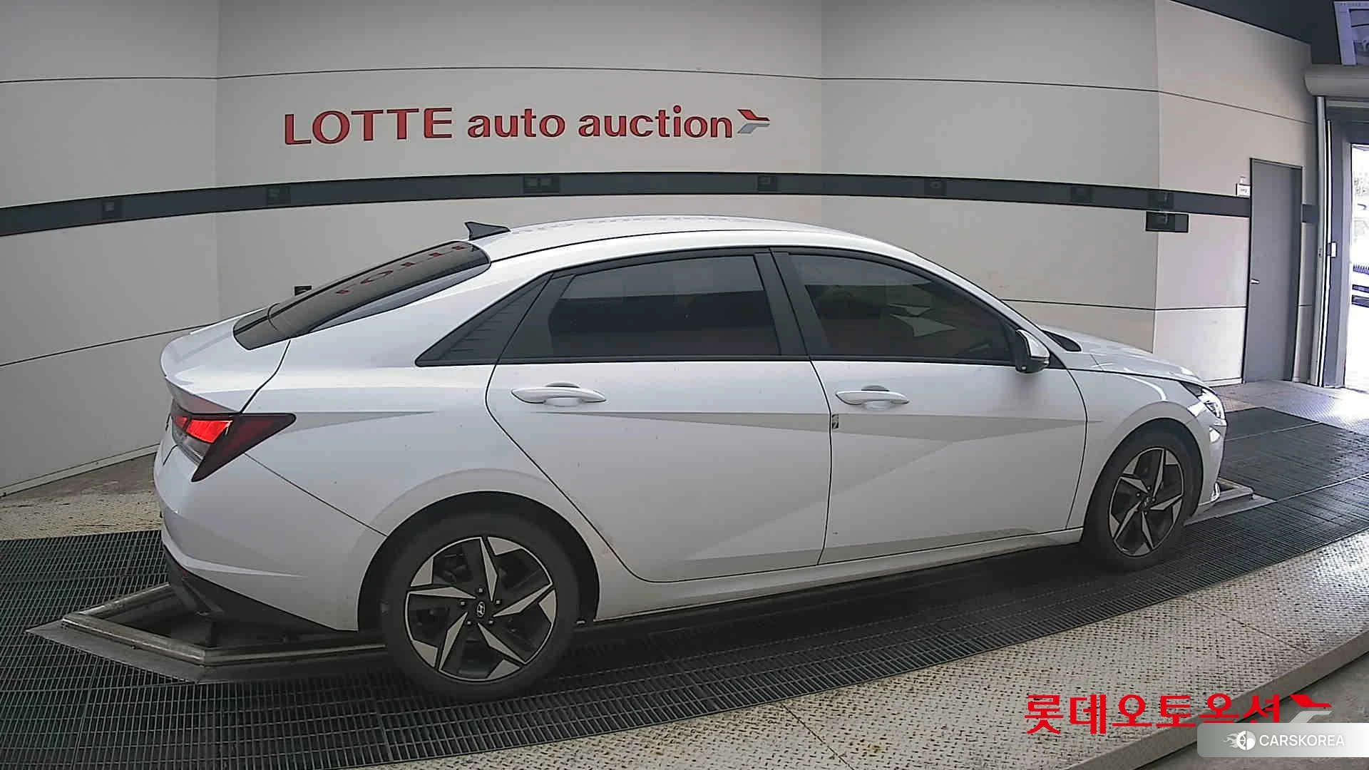 Hyundai Avante id 4984577 из Кореи 9