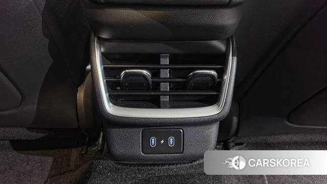 Hyundai Grandeur (GN7) id 4985781 из Кореи 9