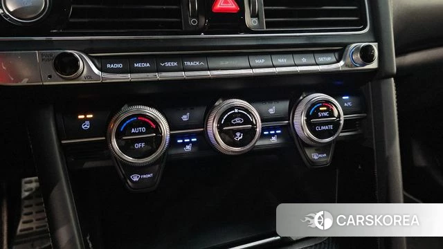 Genesis G70 id 4520827 из Кореи 9