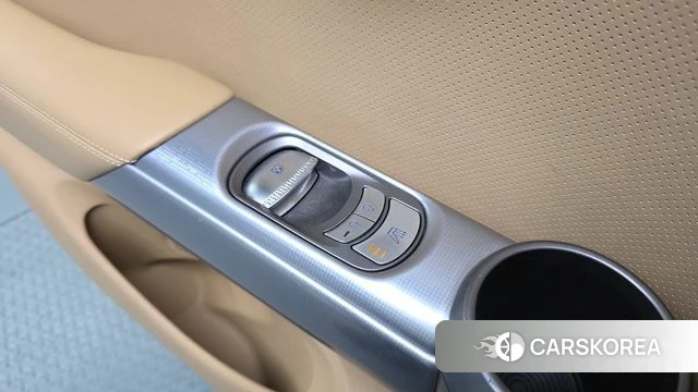 Genesis GV60 id 5040271 из Кореи 9